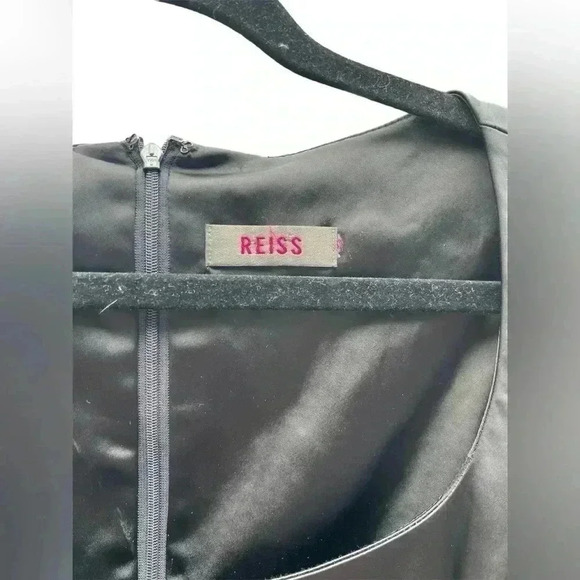 REISS black knee length Cocktail Dress. 3/4 sleeves with gorgeous details. - Picture 5 of 7